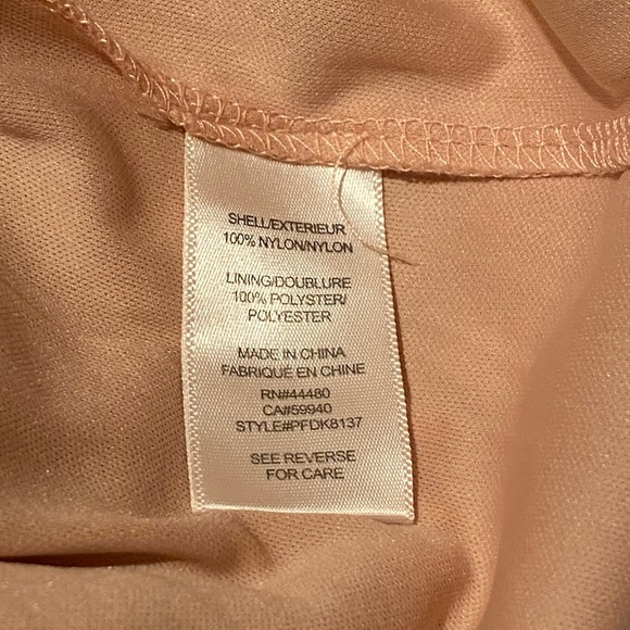 Love, Fire off the shoulder blush dress - Picture 5 of 8